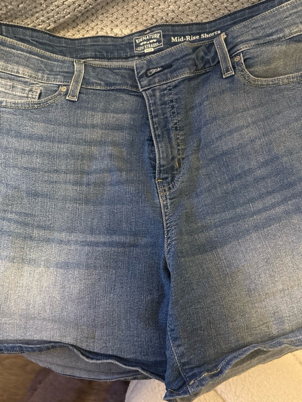 Signature by Levi Strauss Faded Blue Mid-Rise Denim Shorts